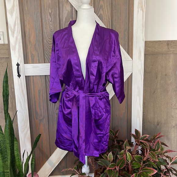 Bridesmaid Robe - Picture 3 of 3